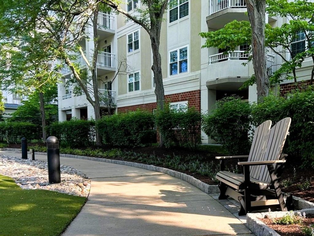 best landscaping company Philadelphia: Apartment Complex Landscaping