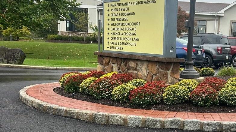 7 Signs Your Commercial Landscape Needs an Enhancement